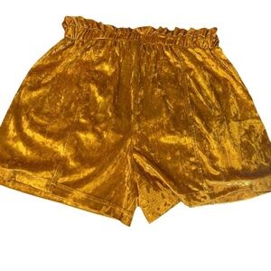 Elegant Gold Velvet High Waist Shorts